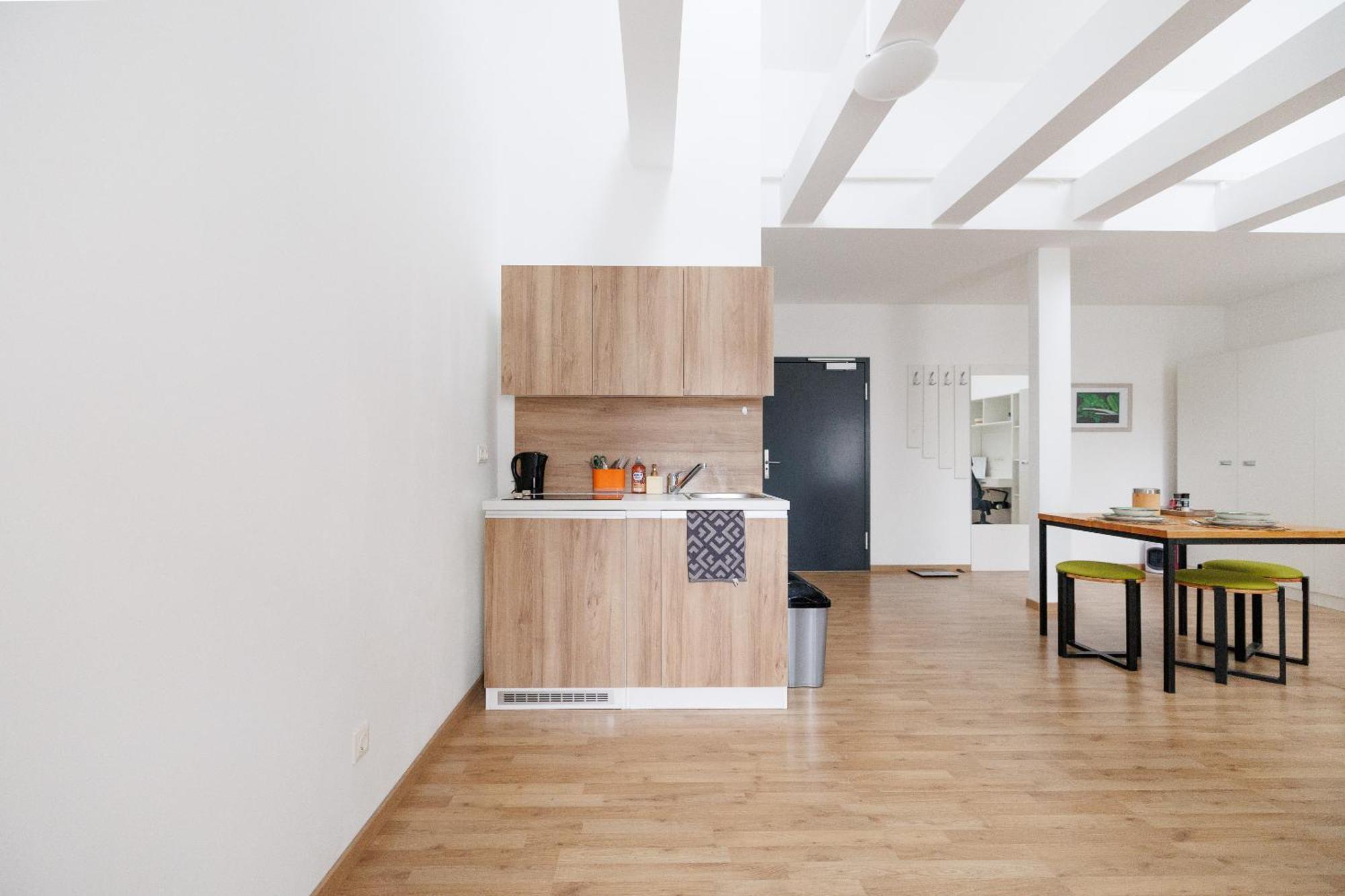 Central Urban Studio Wiener Neustadt Buitenkant foto