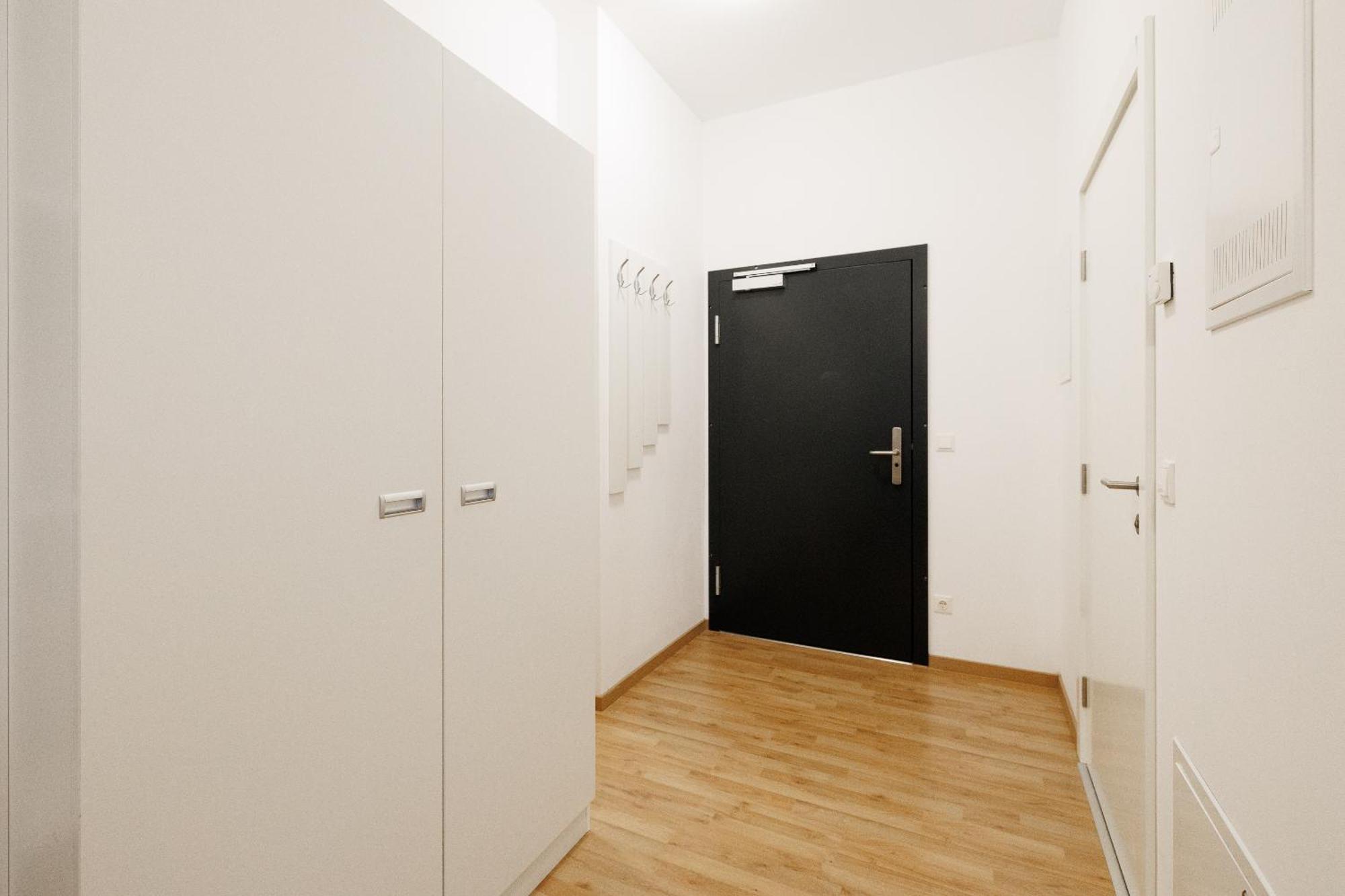 Central Urban Studio Wiener Neustadt Buitenkant foto